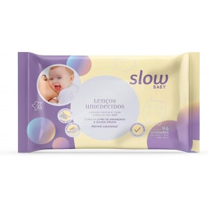 Lenços Umedecidos Com Fórmula Suave Pacote com 96 unidades Linha Slow Baby Lanossi.