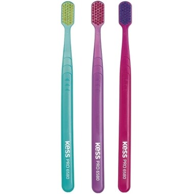KESS Pack com 3 Escovas Dentais Pro Extra Macias