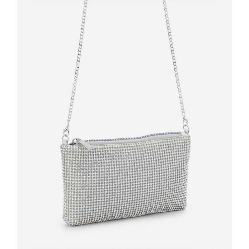 Bolsa Transversal com Alça Corrente e Detalhes em Strass