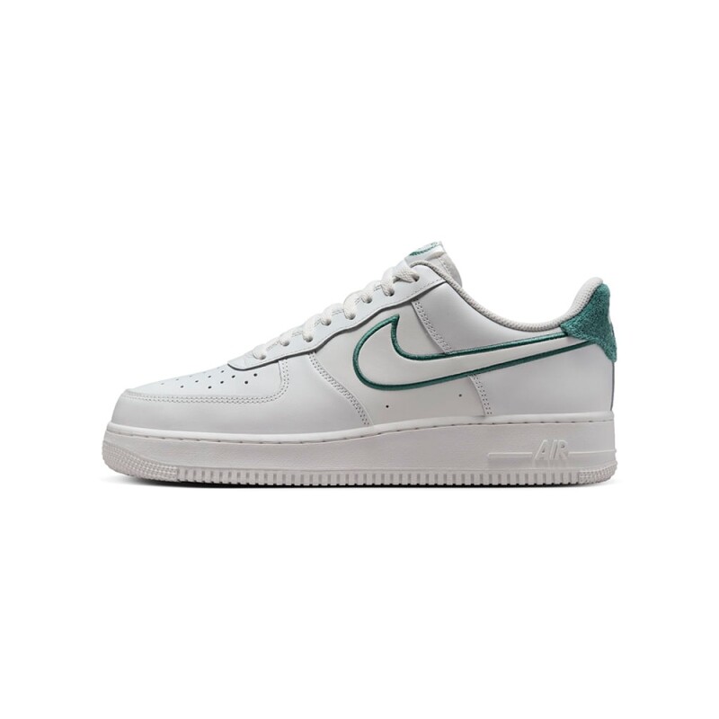 Tênis Air Force 1 07 LV8 CP Masculino